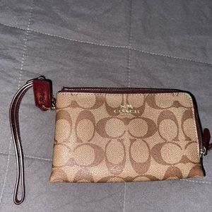 double zipper coach wristlet